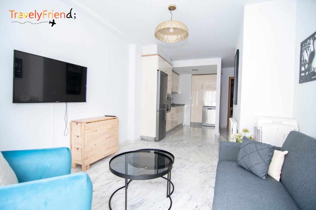 Bright Entire Apartment- Gp 1A 圣地亚哥－德孔波斯特拉 外观 照片